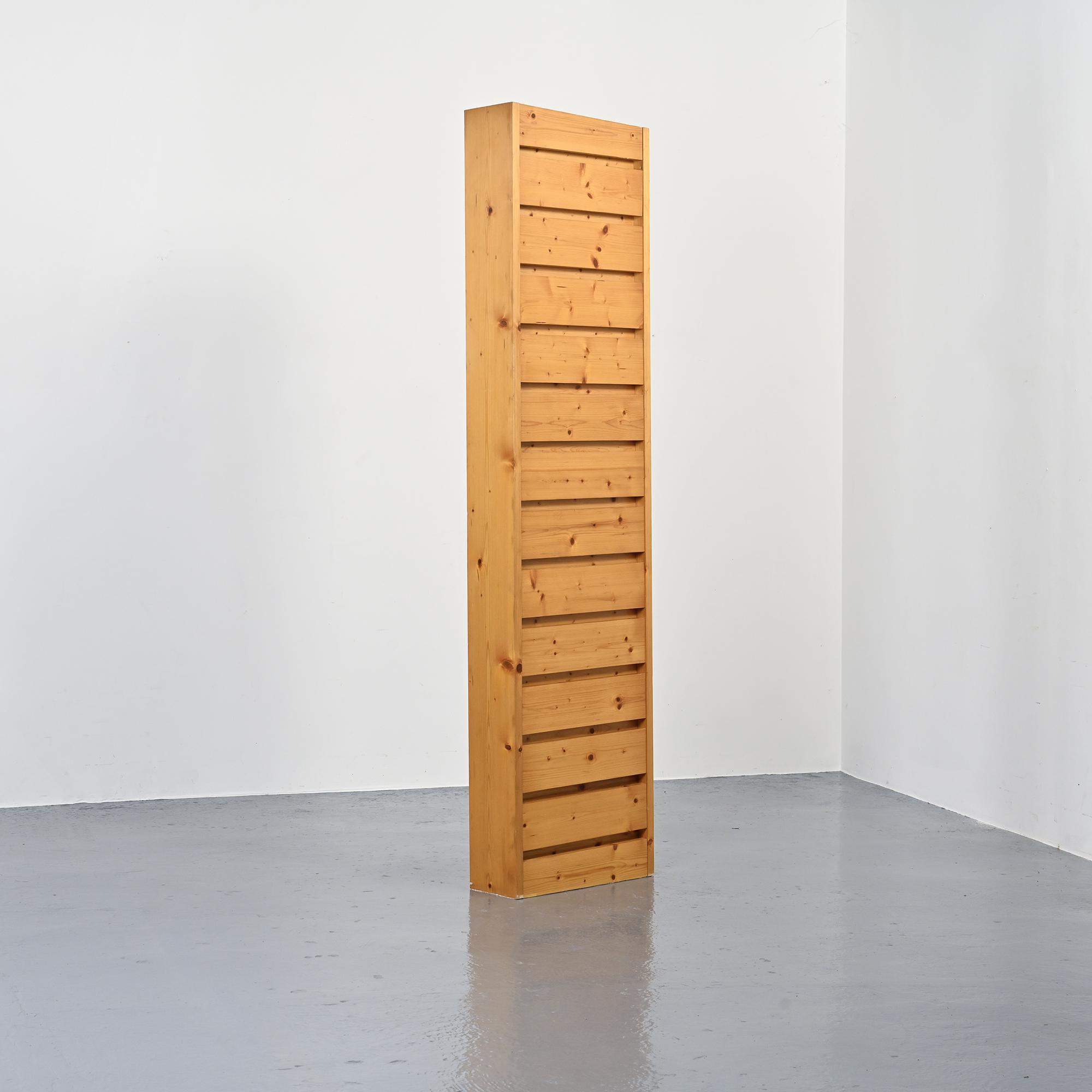 Column in Pin des Arcs, 1973-1976