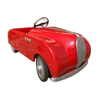 Pedal car