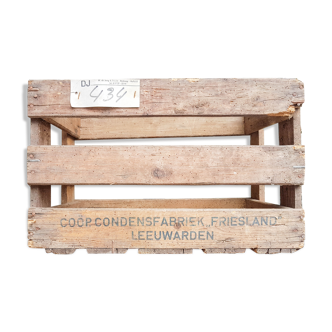 Wooden crate