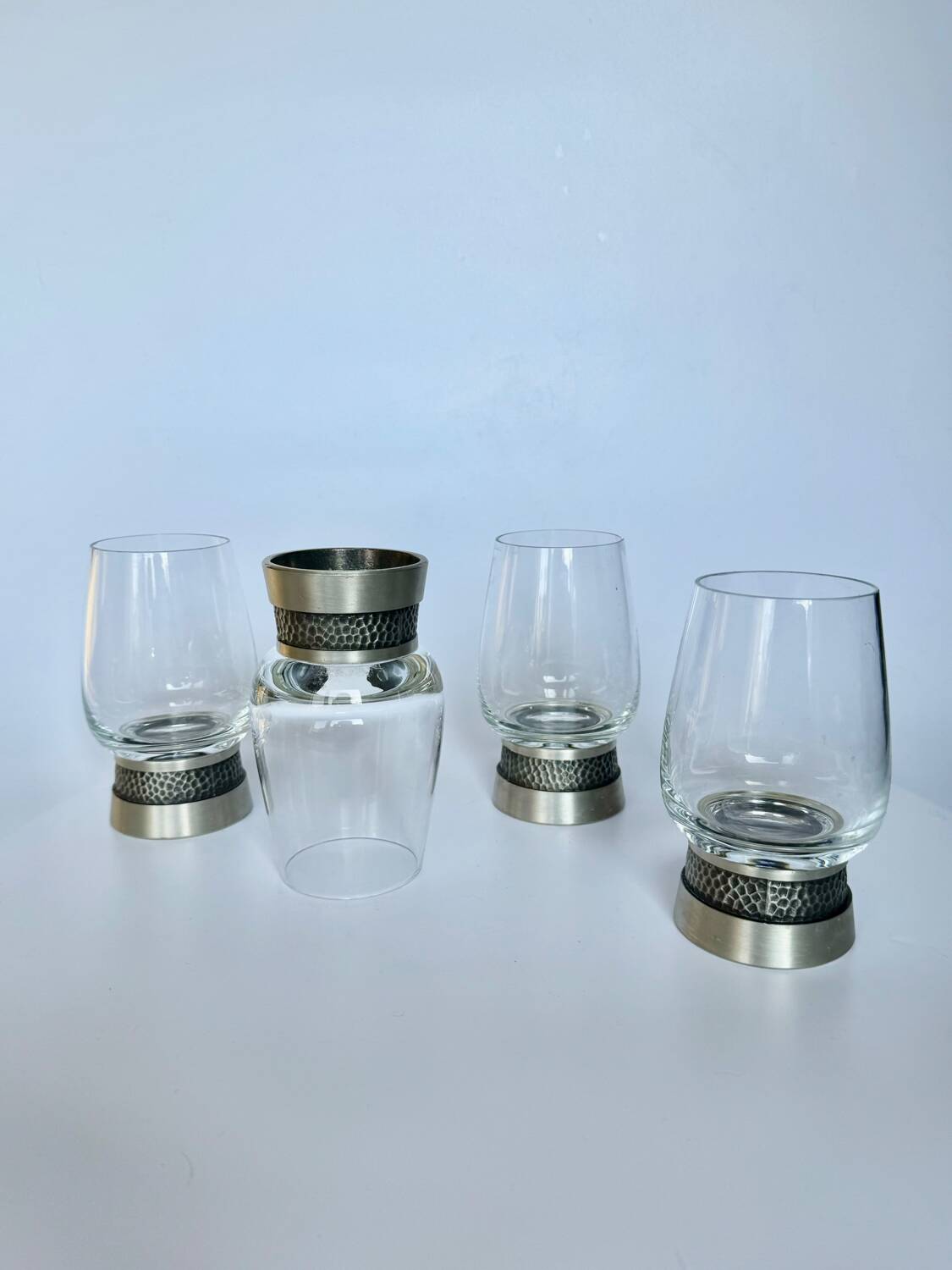 Vintage wine glasses/tins: mid-century modern tableware
