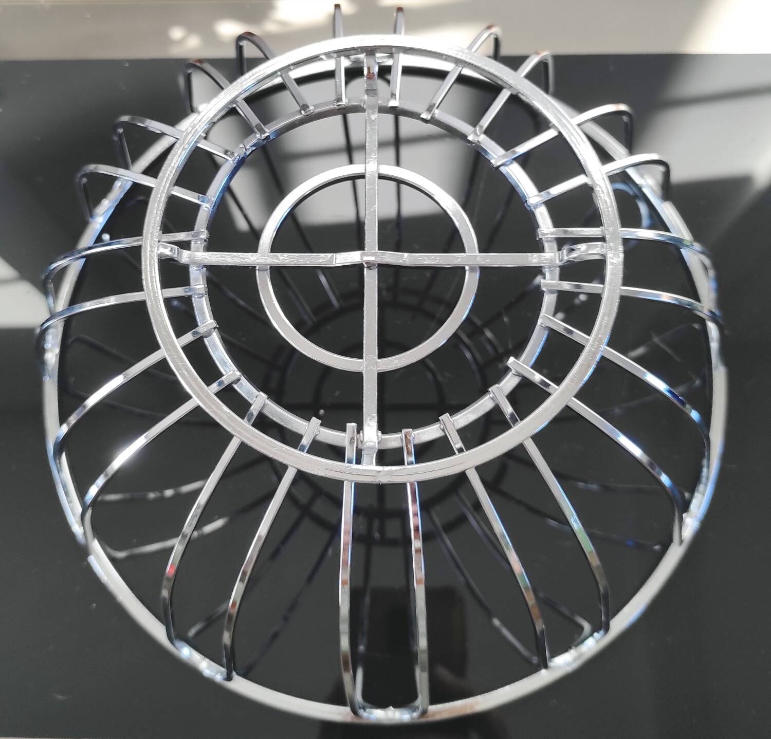 Modernist chrome metal fruit bowl – 1970s/80s