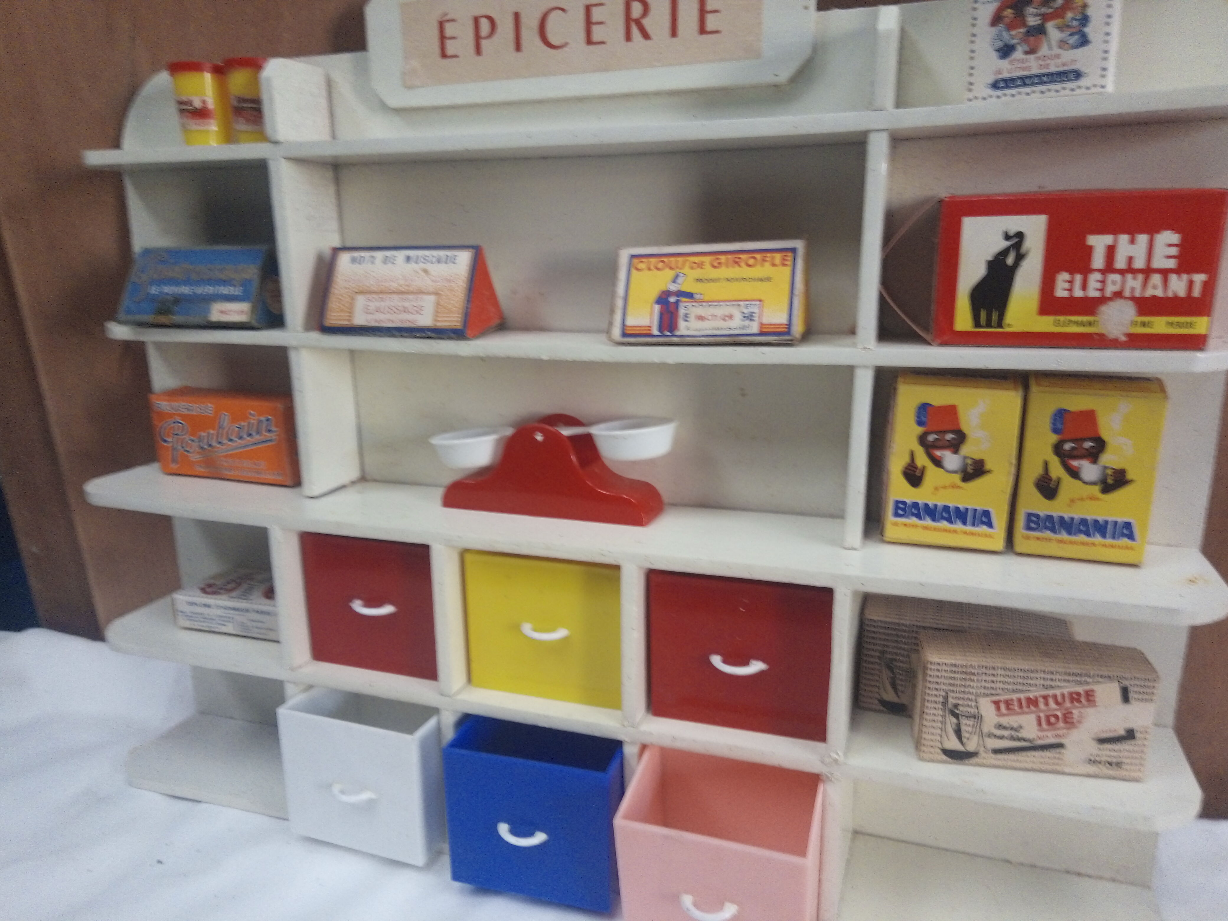 Old toy grocery dolls