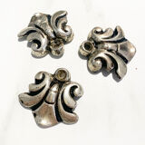 Chiseled double complexion mirror