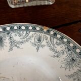 Flat iron earth mill of the wolves Wilbur