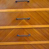 Dresser years 60