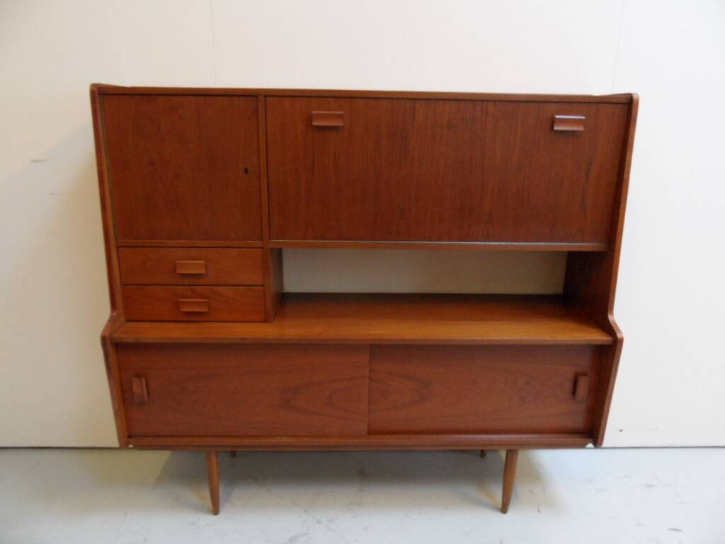 Mid century vintage sideboard
