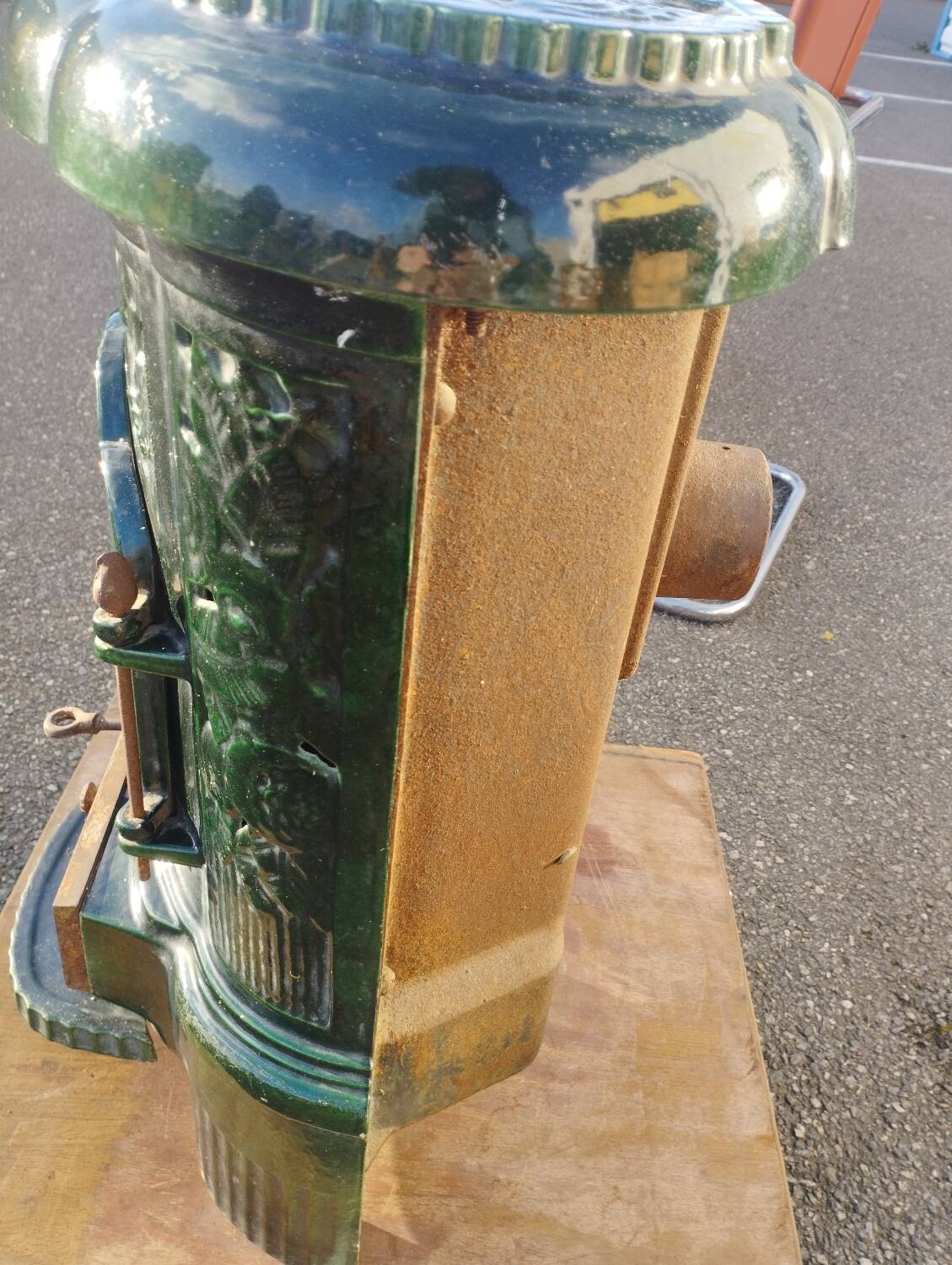 Lilyver Deville cast iron wood stove