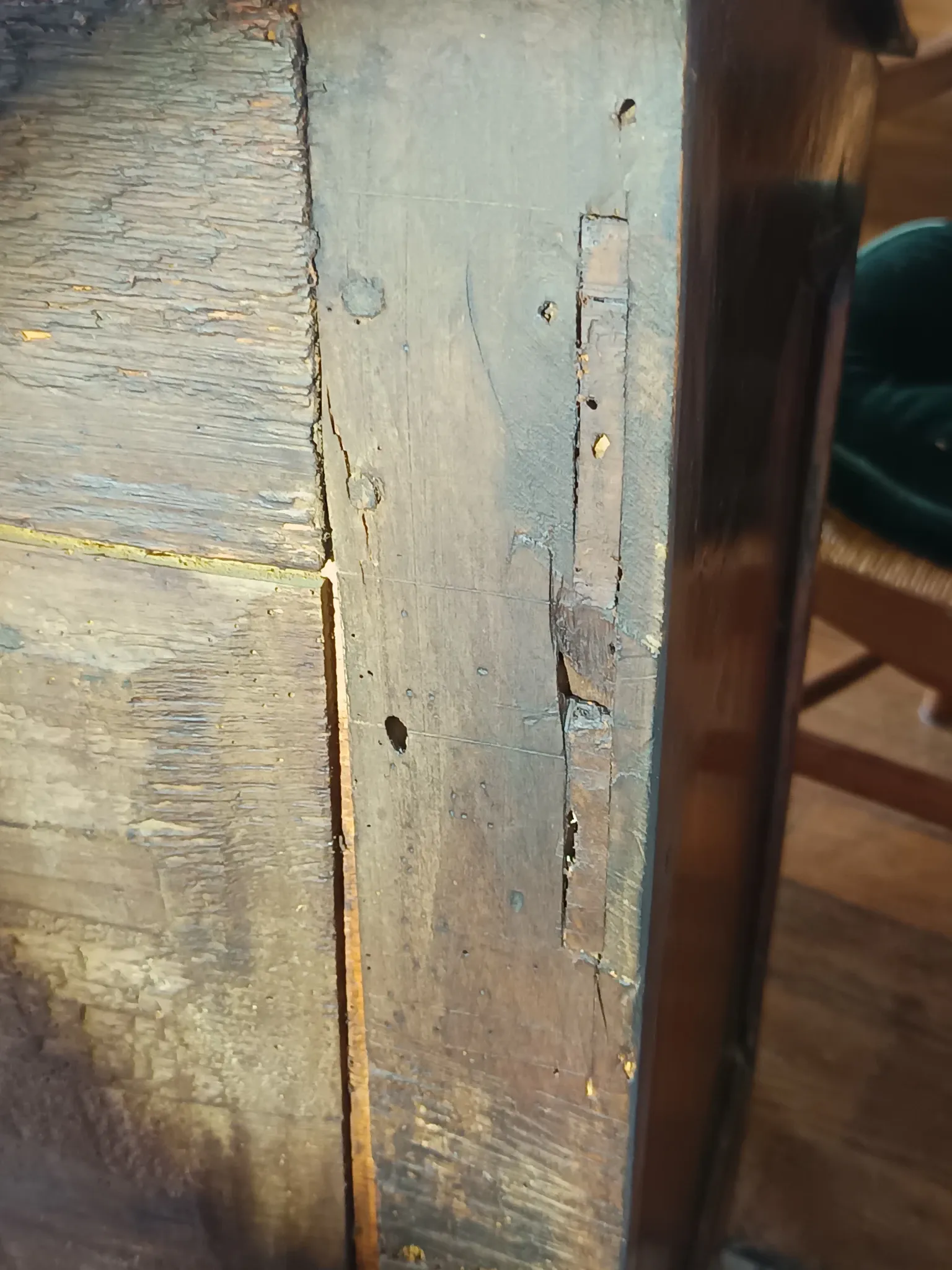 Sloped desk in solid walnut, 18th century (Louis XV style)