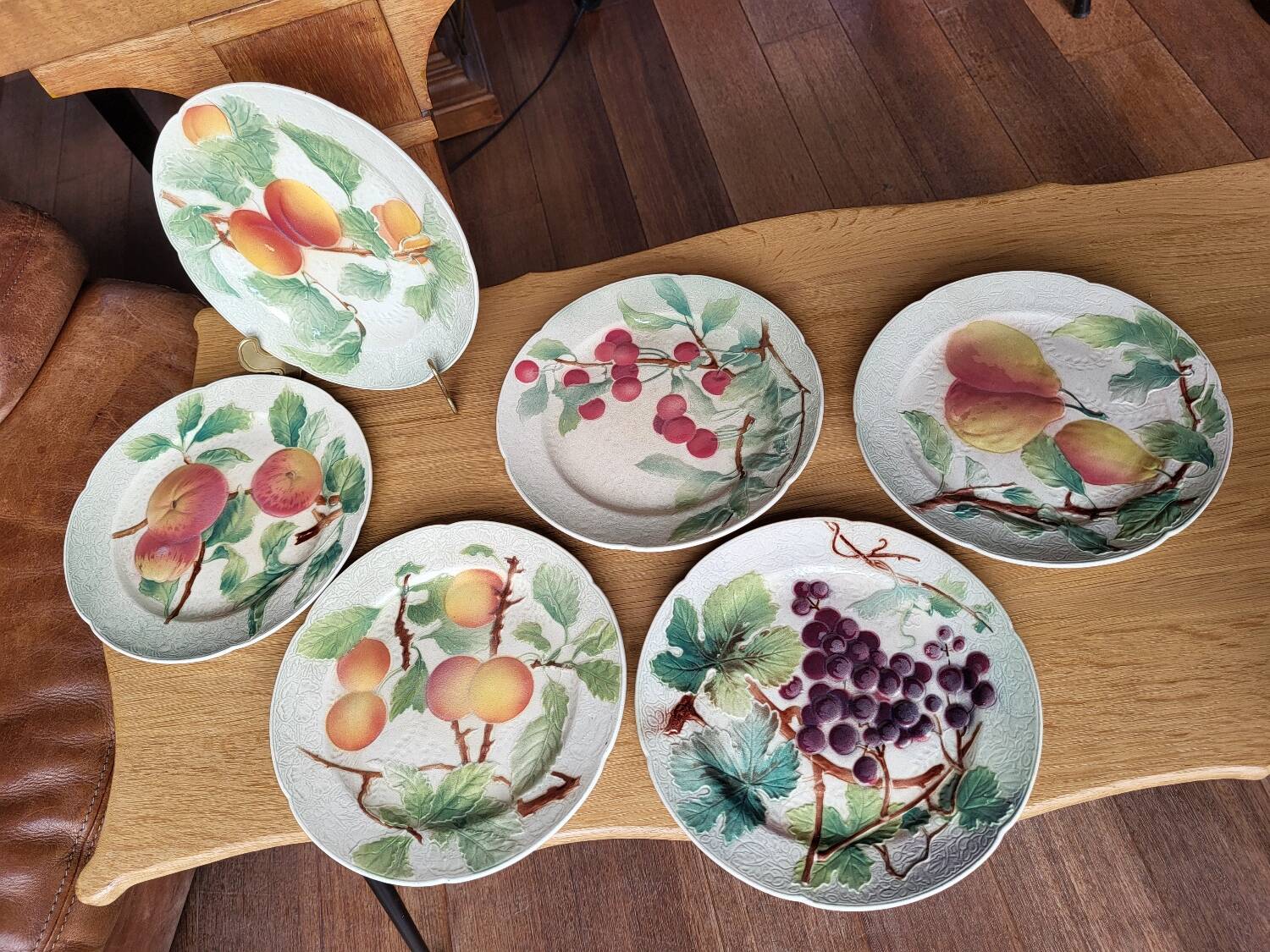 Set of 6 Art Nouveau Barbotine St Clément plates
