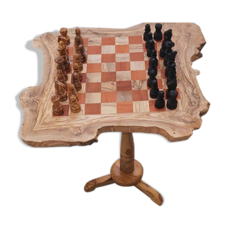 Table d'échecs rustique