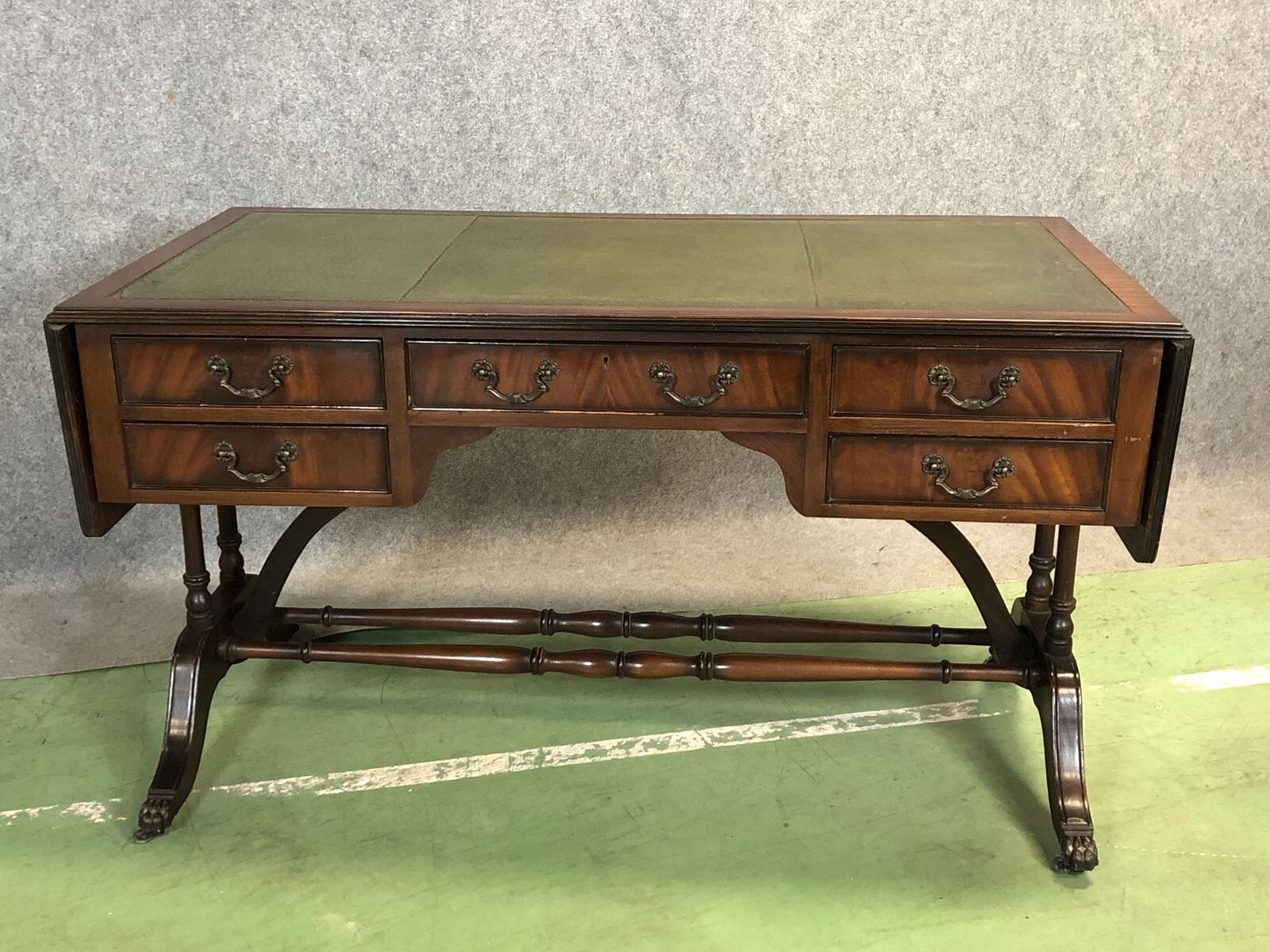 Folding desk English 50s mahogany and leather