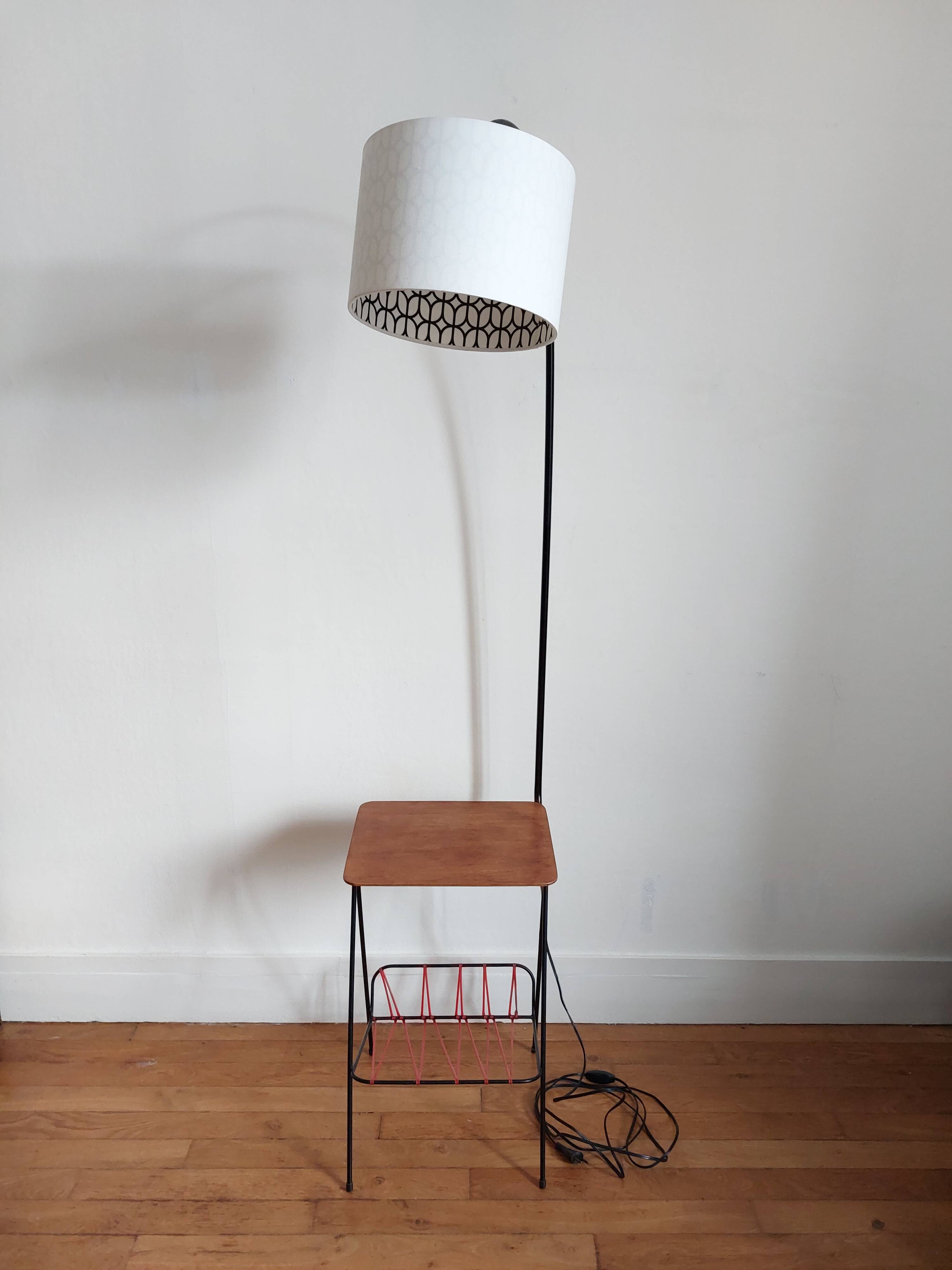 Vintage magazine lamp