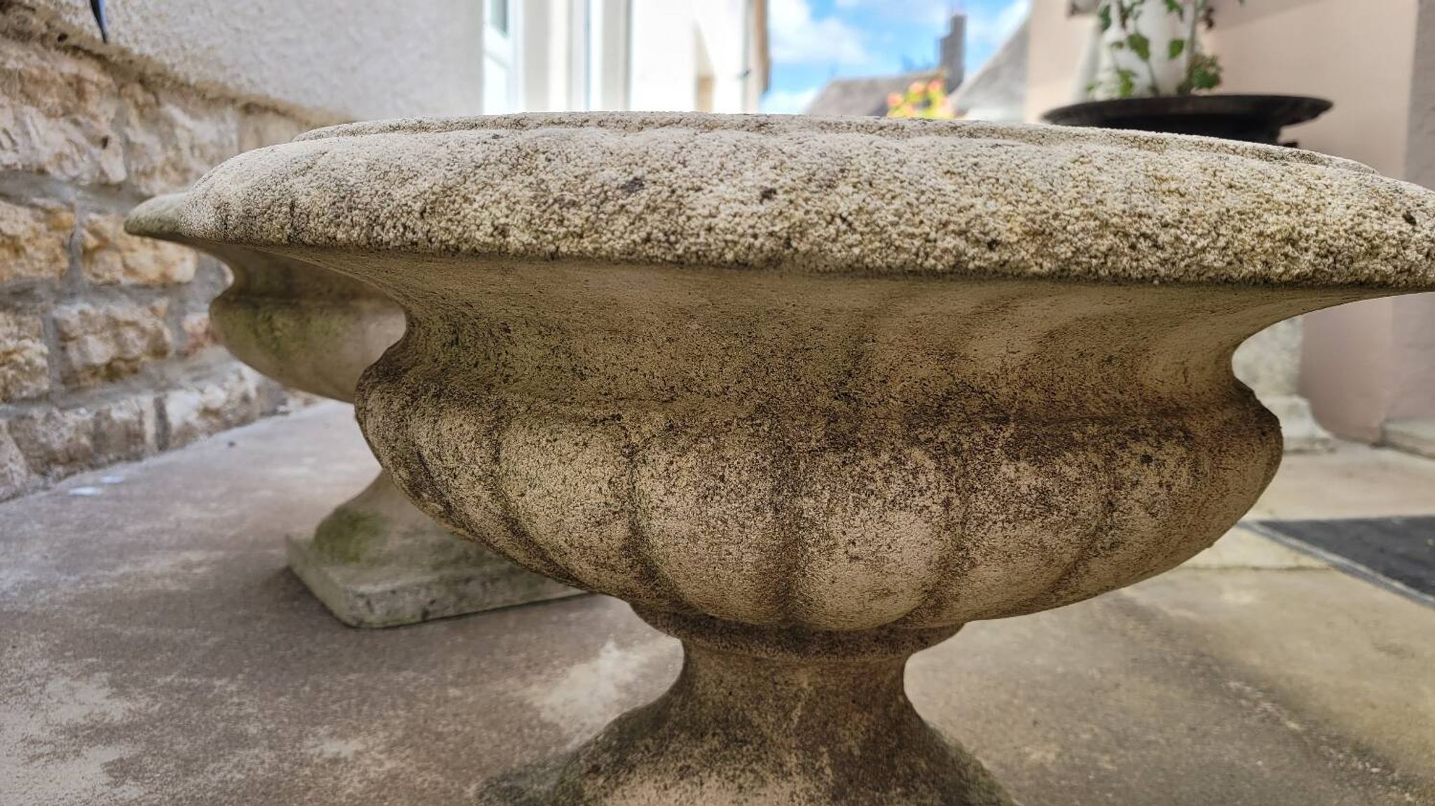 Pair of medicis vases in old reconstituted stone 1950s