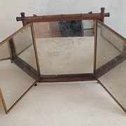 Barber's triptych mirror