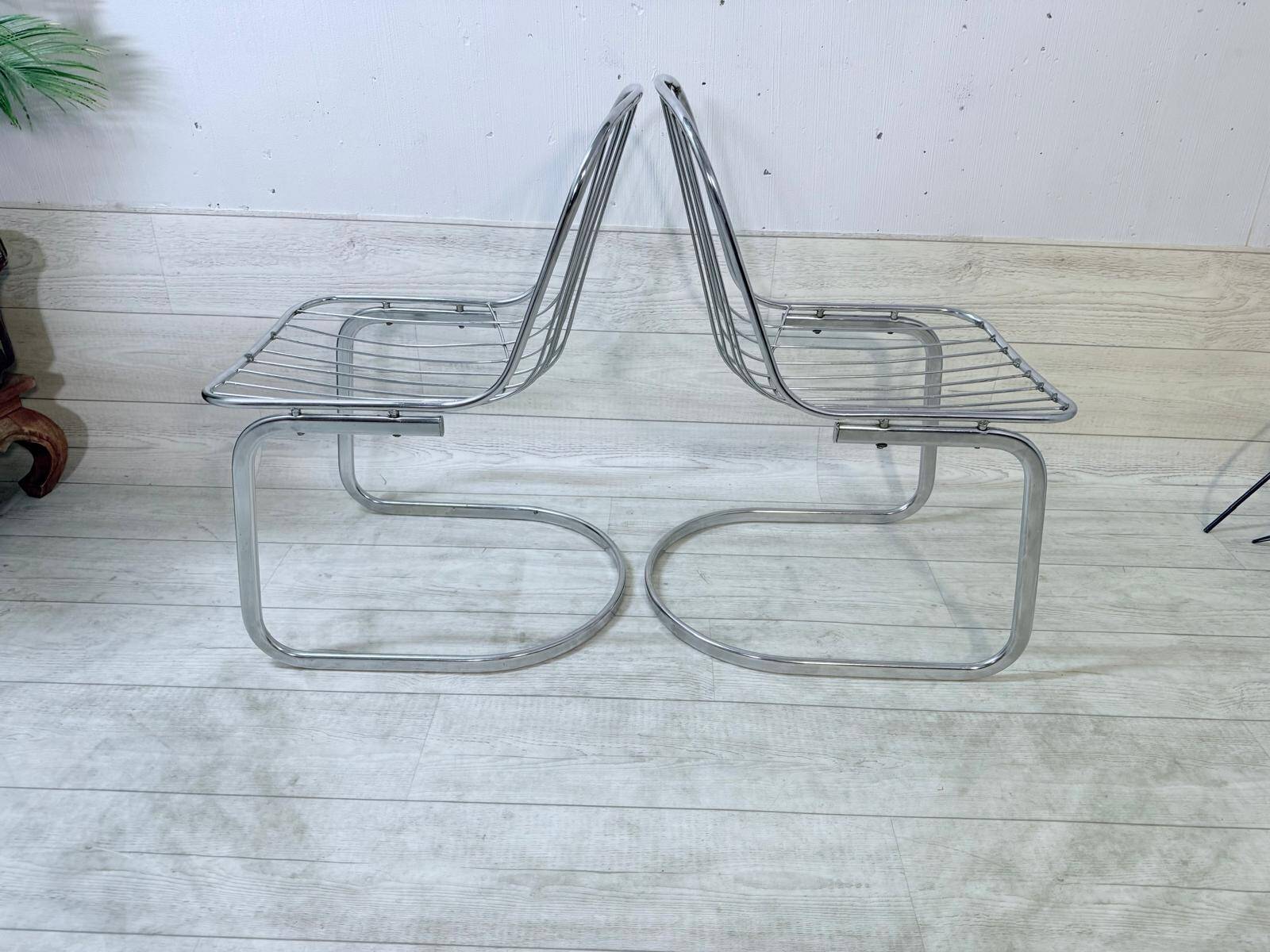 4 chrome chairs