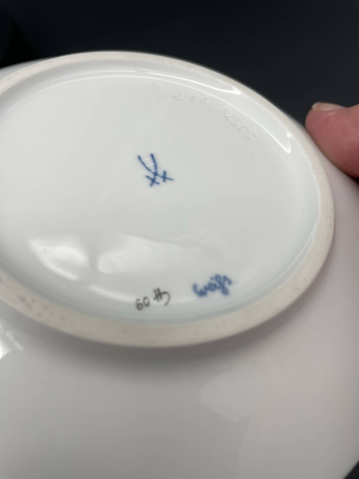 Meissen porcelain bowl Wellenspiel Relief – Sabine Wachs