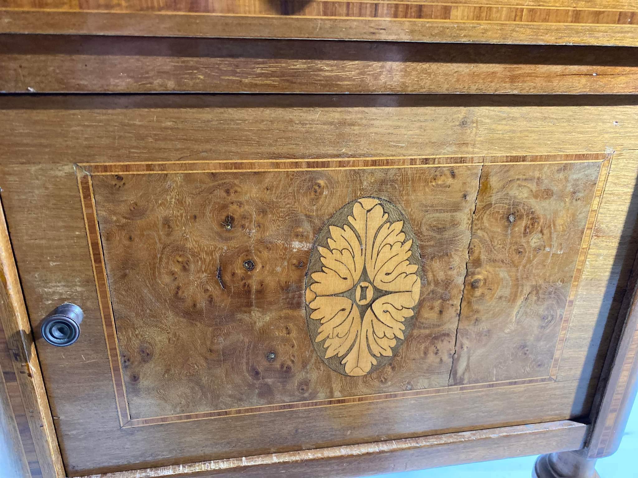 Bedside Louis XV style