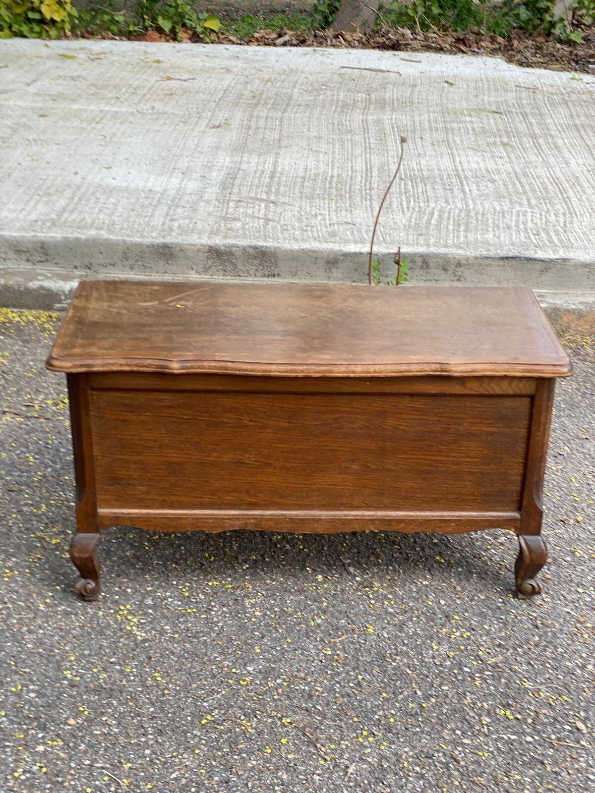 Vintage oak chest bank in dark wood, Louis XV style.