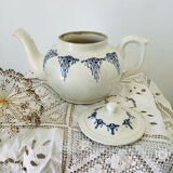 Old Saint Uze teapot