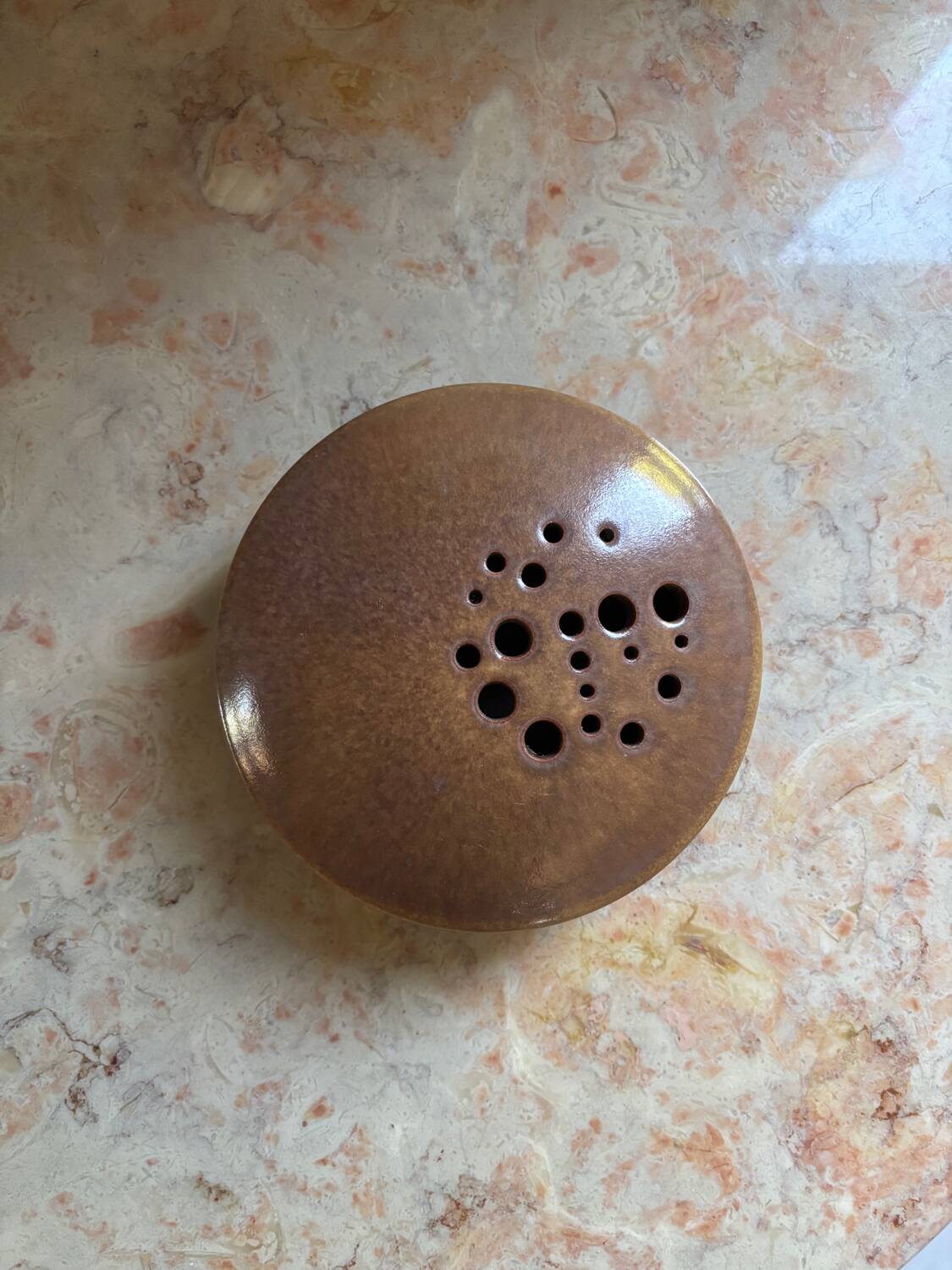 Flower frog - ceramic by Alain Di Bin