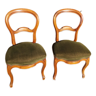 Pair of khaki velvet chairs