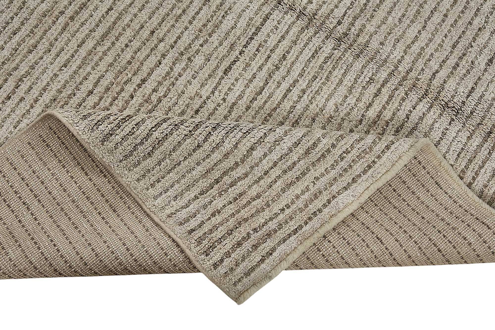 Turkish Handcrafted Loom Oushak Rug 194 cm x 303 cm