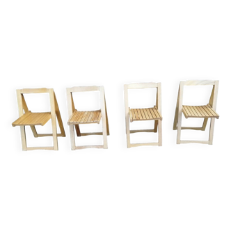 4 vintage folding chairs