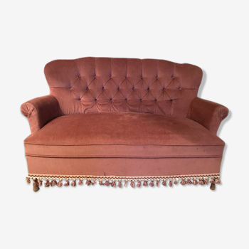 Banquette  capitonné en velours couleur vieux rose