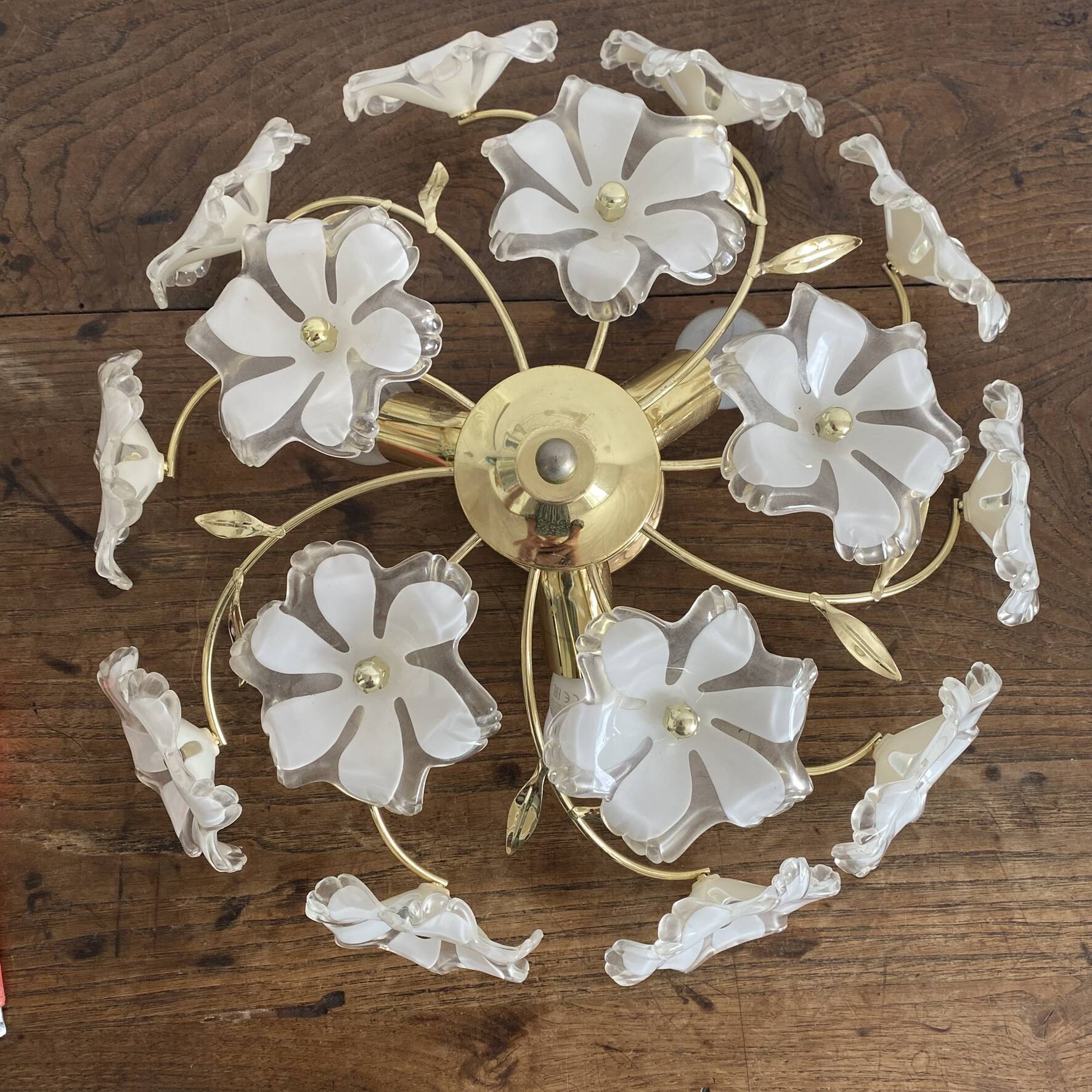 Plafonnier vintage italien fleurs et  métal doré