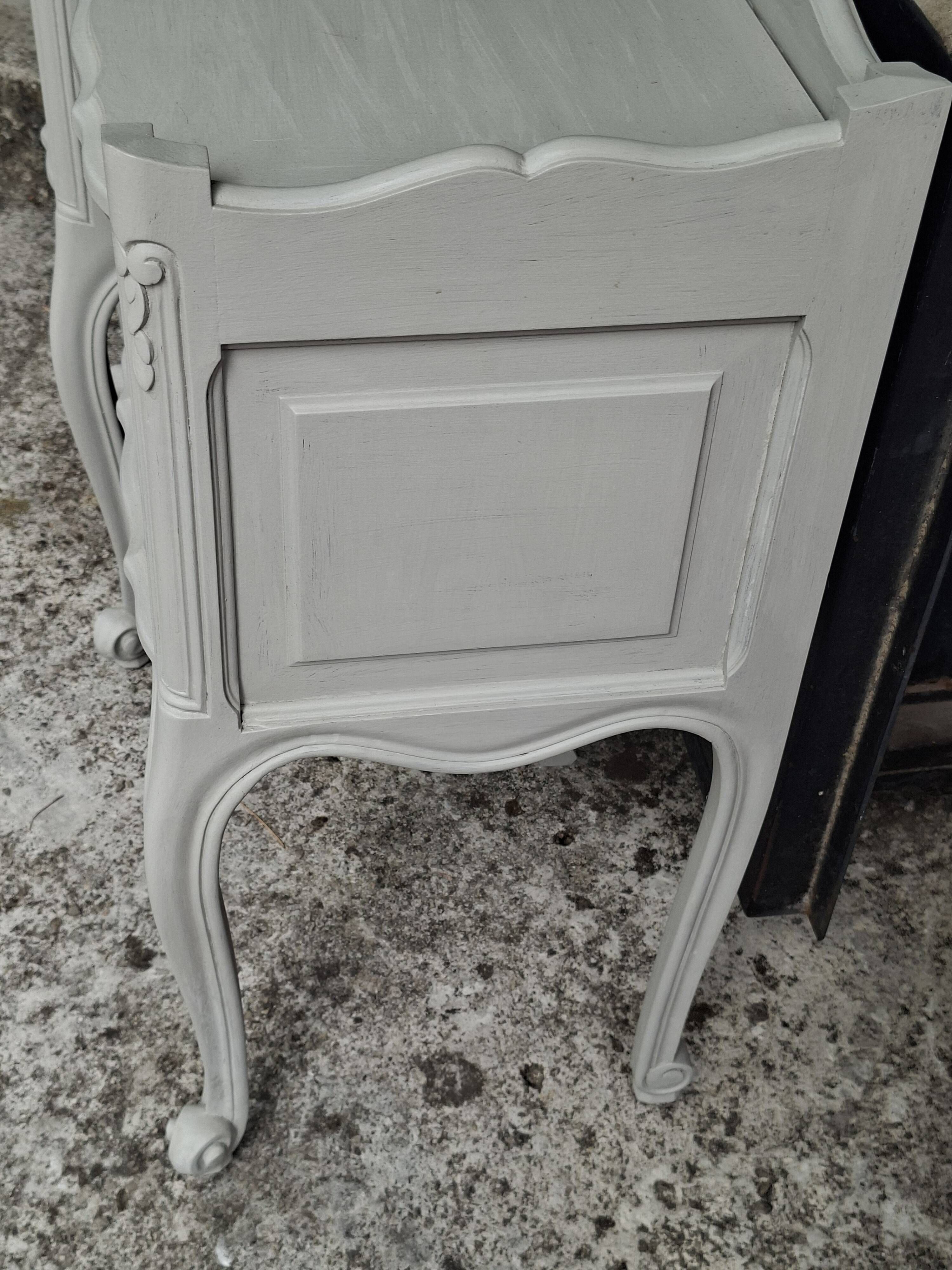 Pair of bedside tables