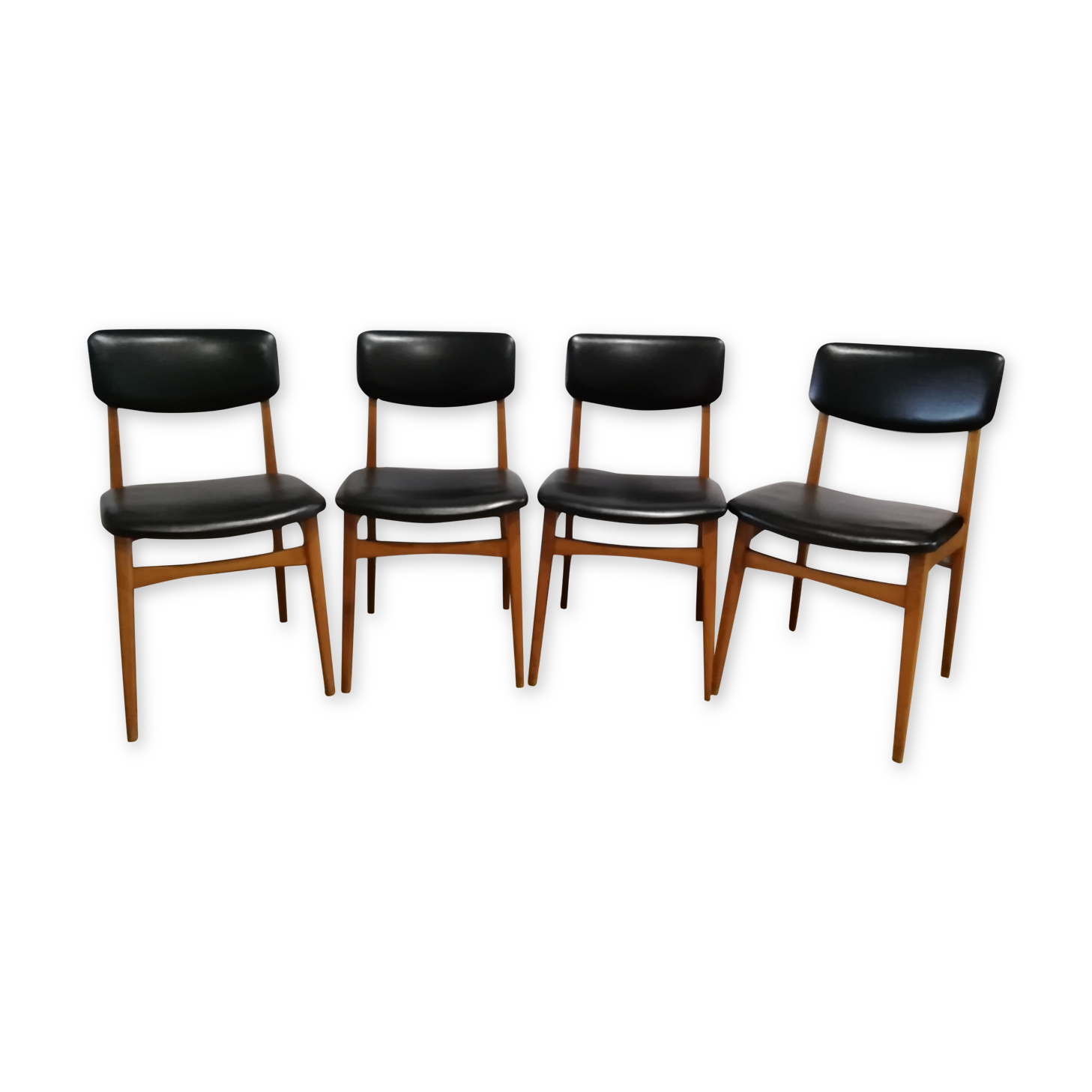 Lot of 4 scandinavian design vintage chairs