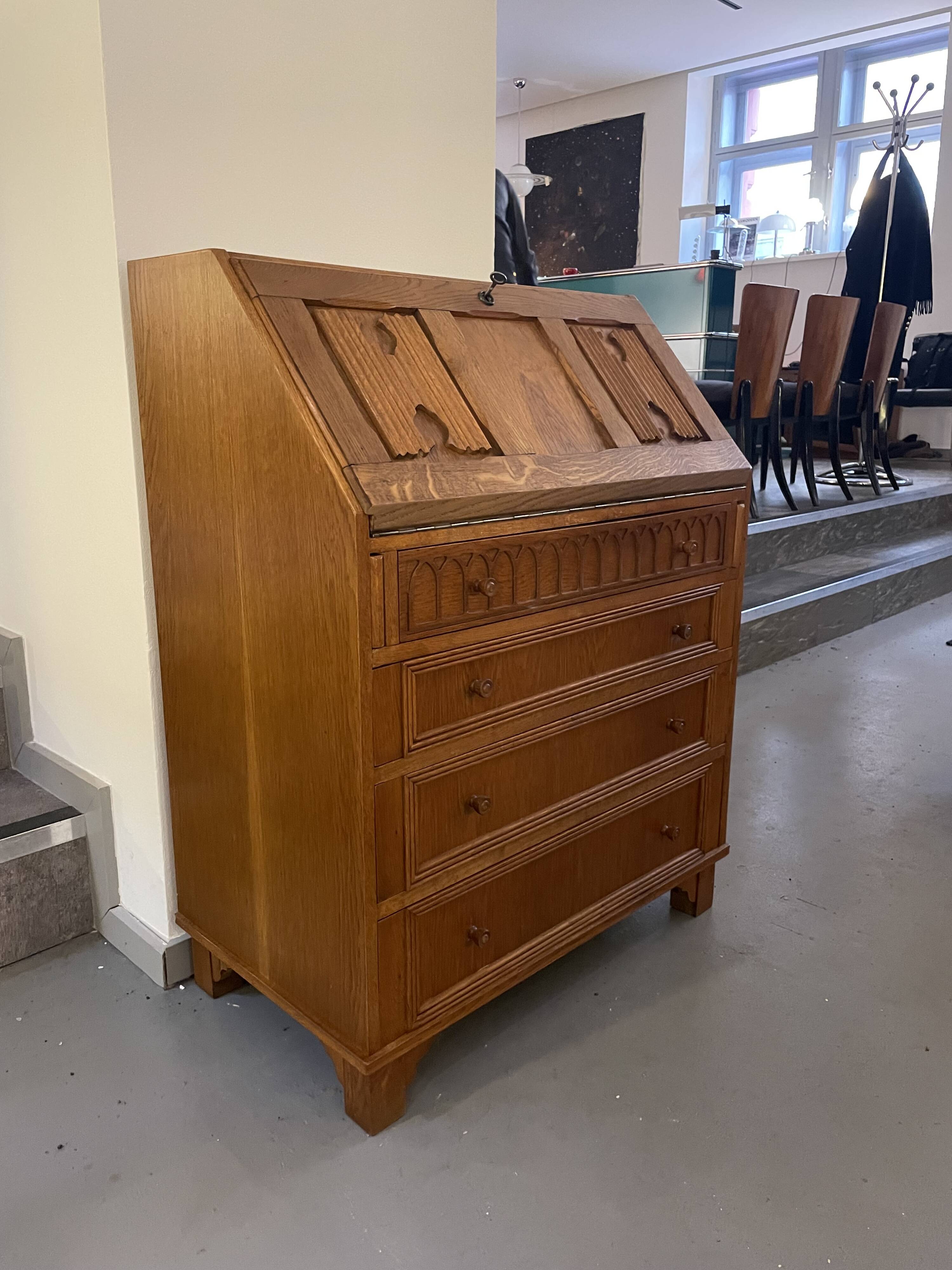 Art Deco Cabinet 1920, England
