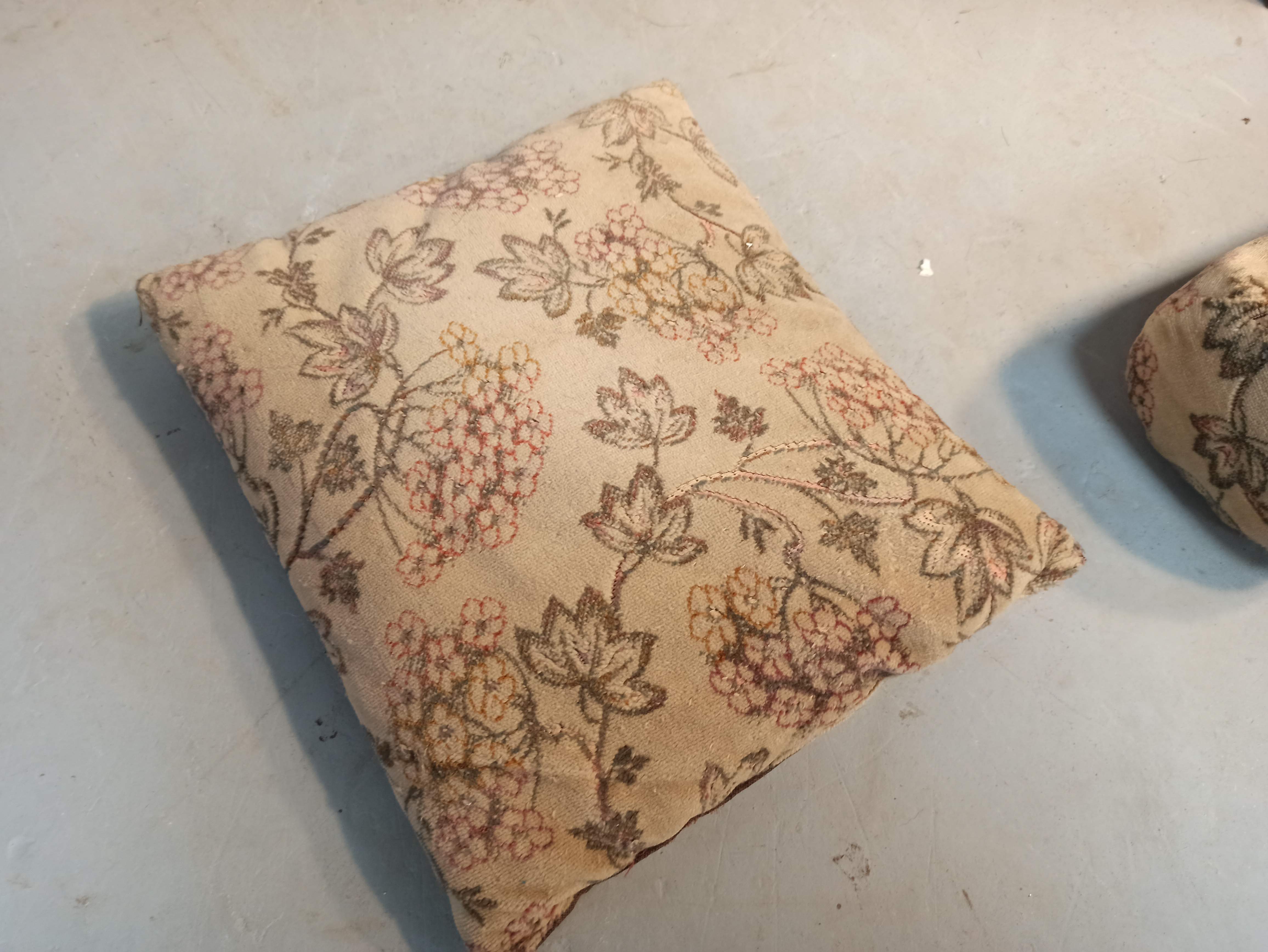 Art Deco armchair with system - original floral velvet fabric