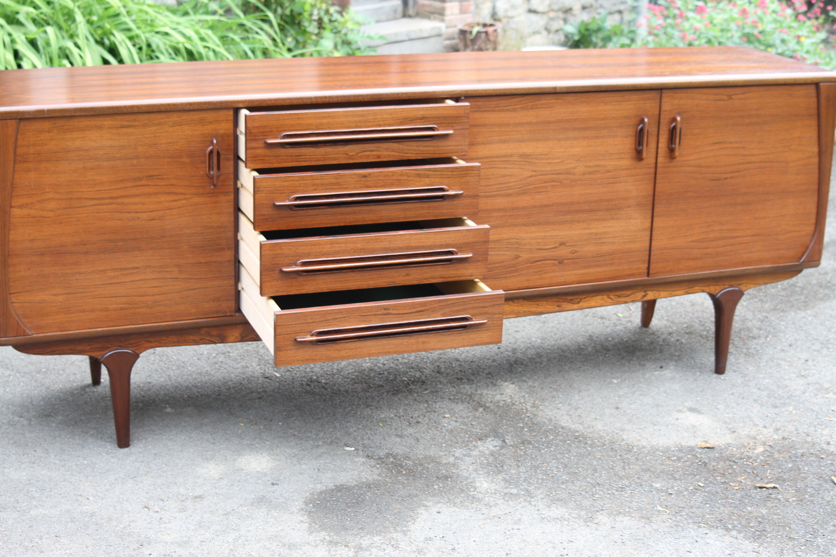 Enfilade in massive pallissandre 60s unifa edition