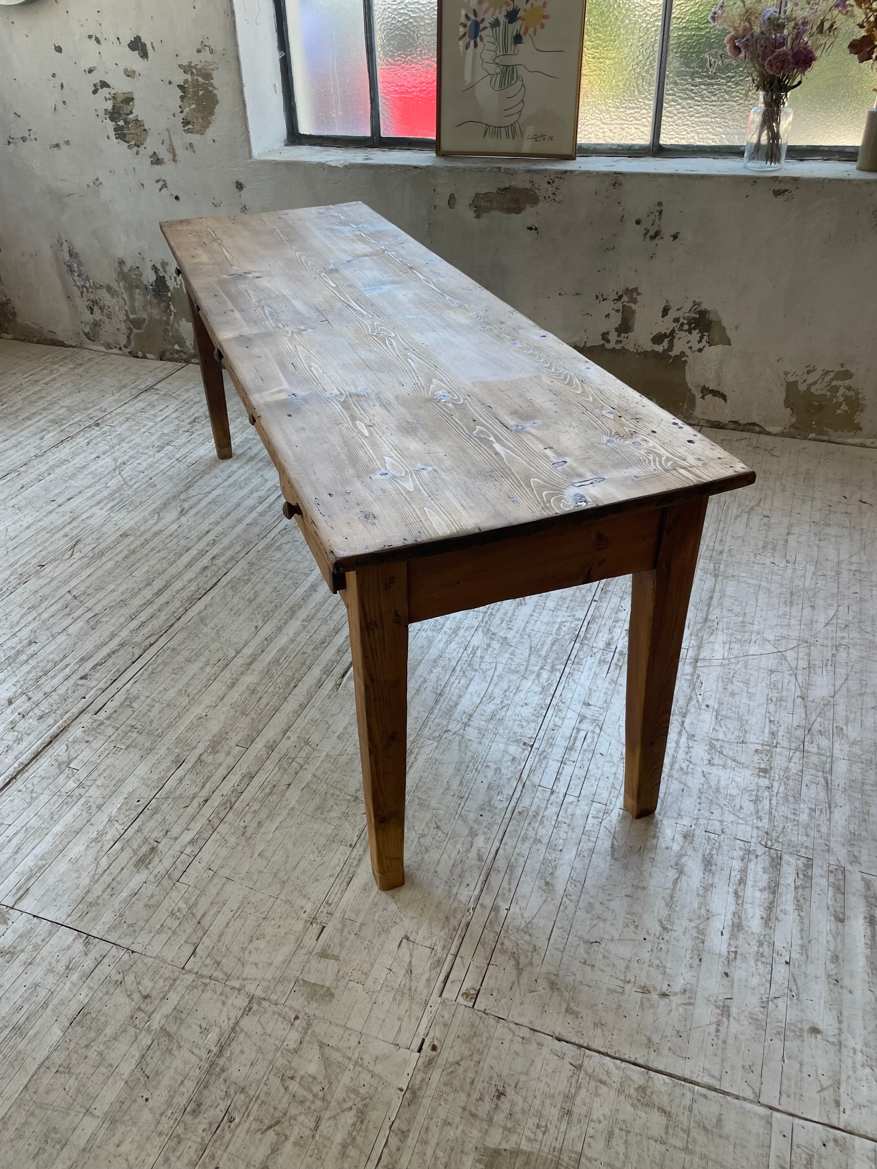 Farmhouse table pine multi-drawers