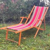 Vintage deck chair in wood and striped fabric - mid-20th century