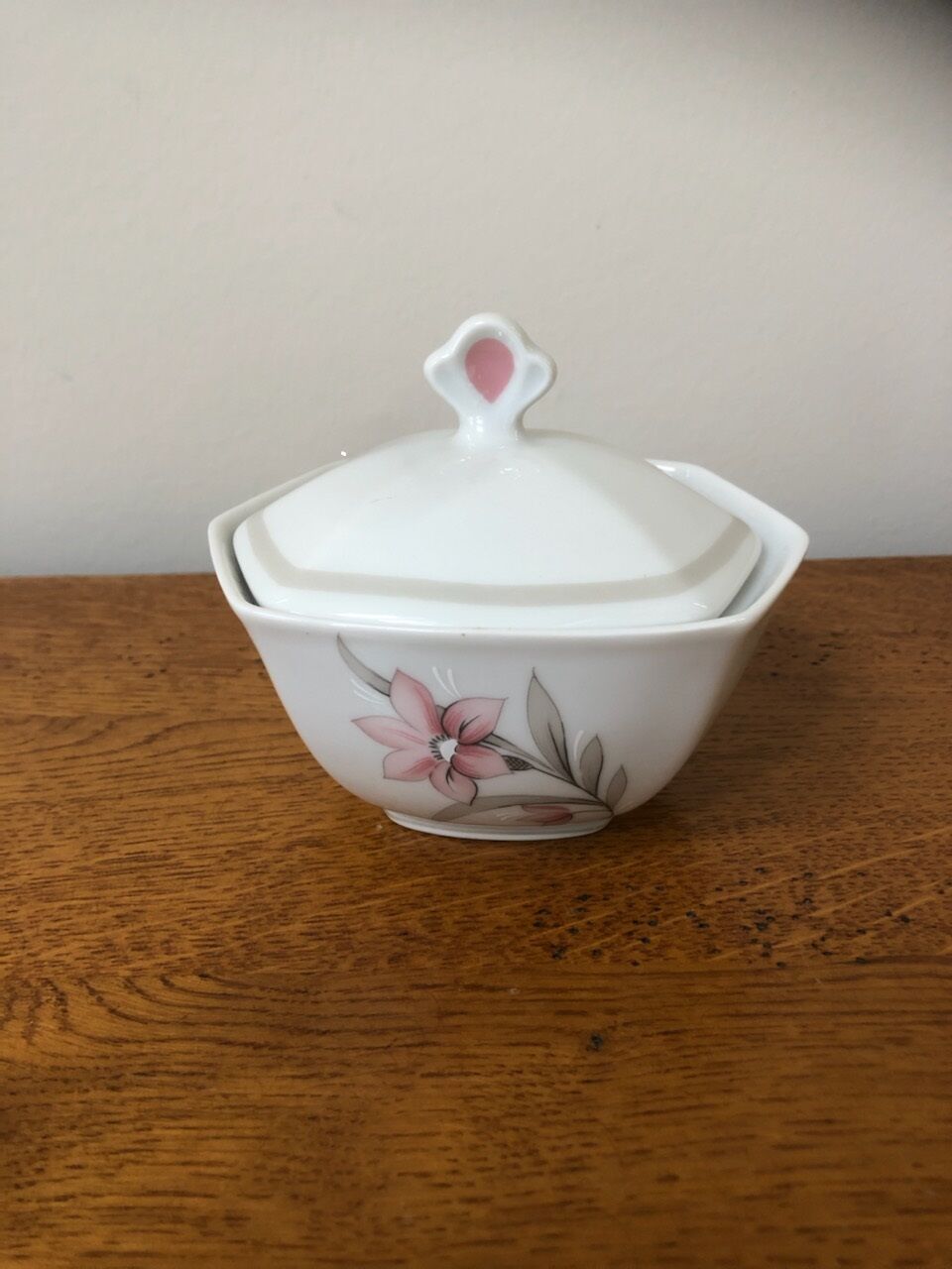 Service at Café Porcelaine Bavaria