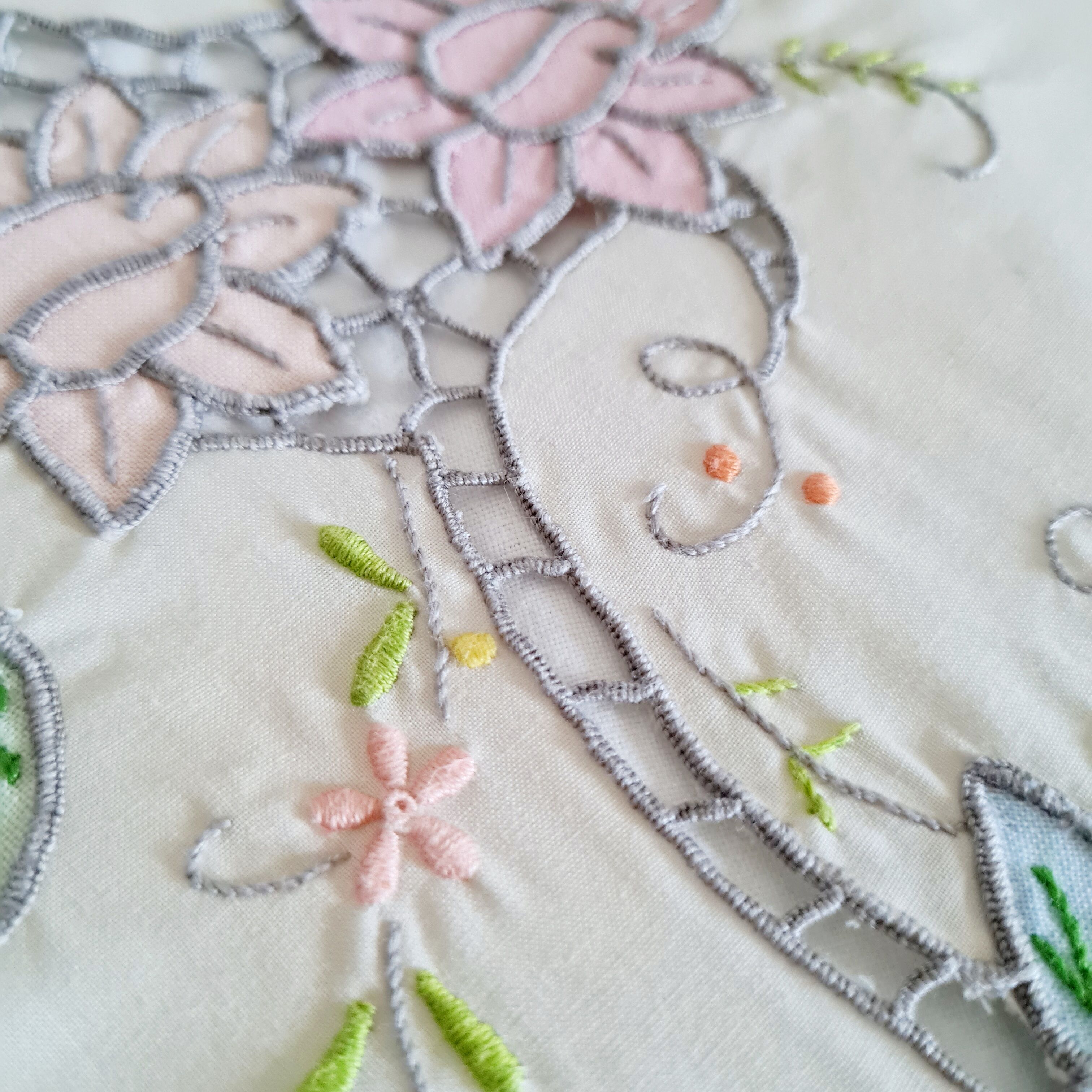 Antique embroidered tablecloth 254x166