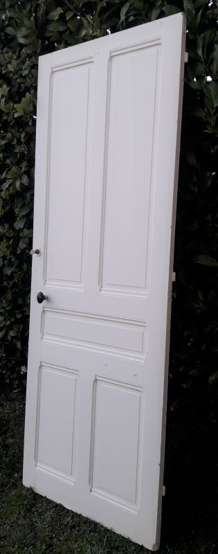 Communication door 82,5x216,8cm old molded