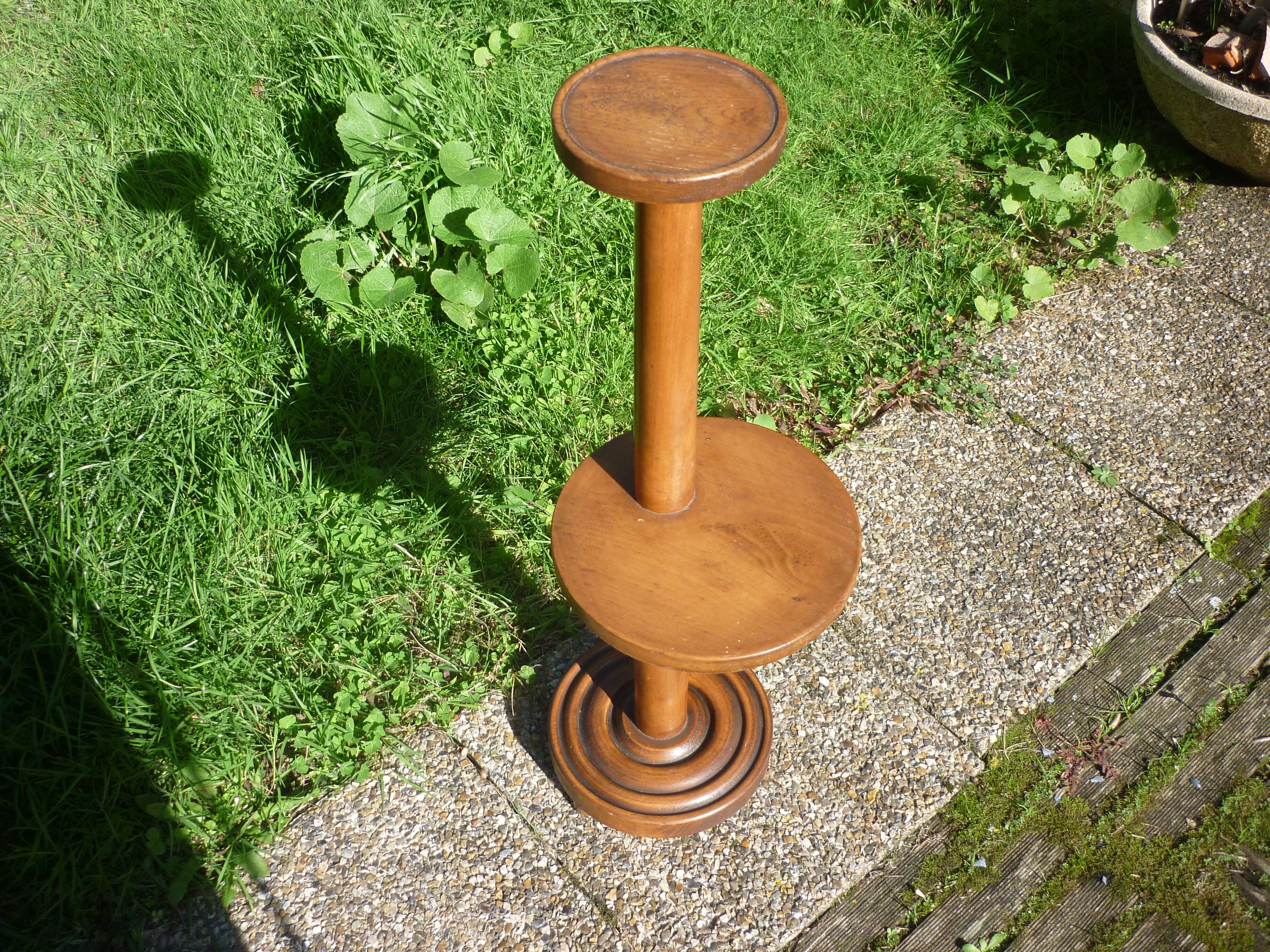Column vintage wooden plants holder