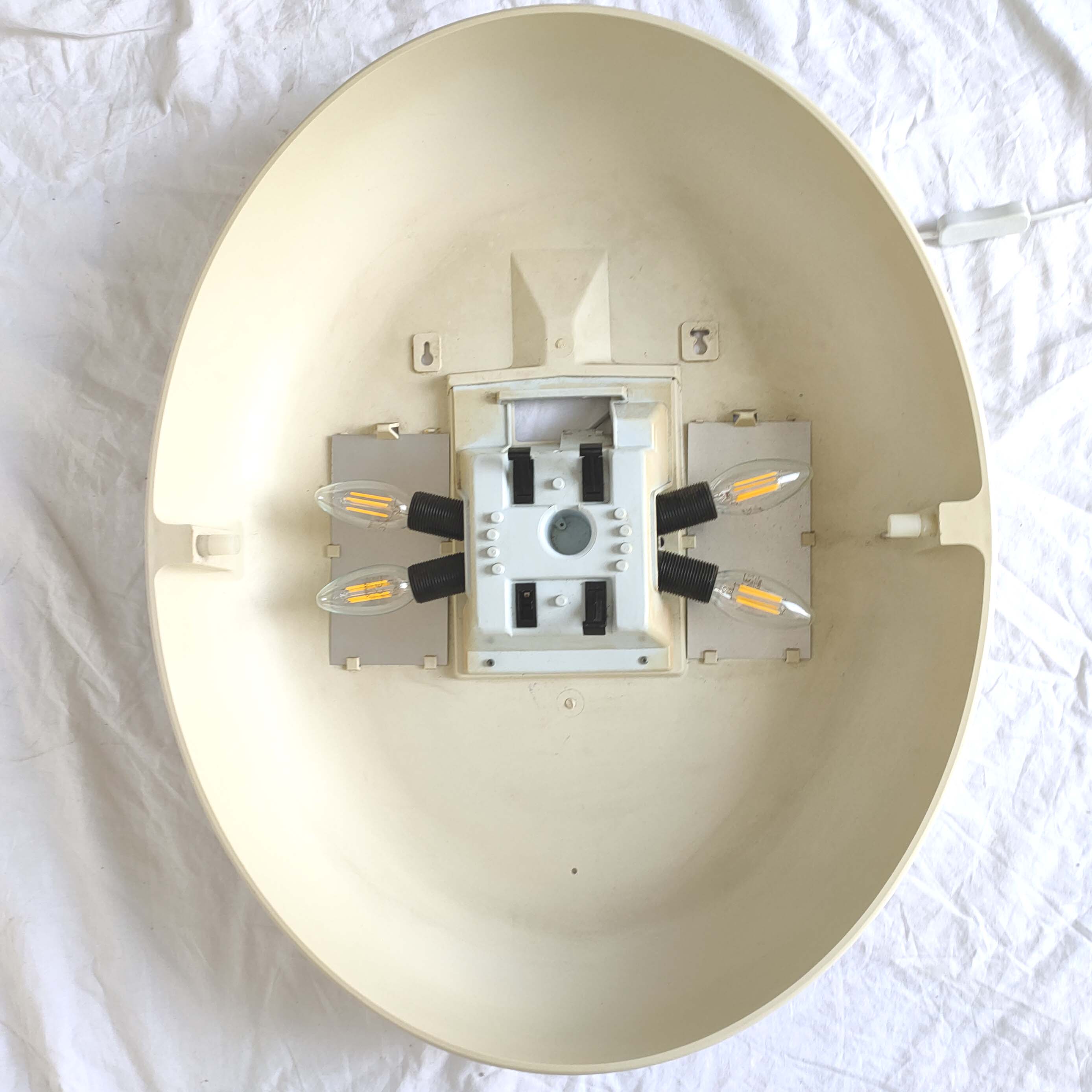 Allibert 1970 illuminated retro oval vintage mirror