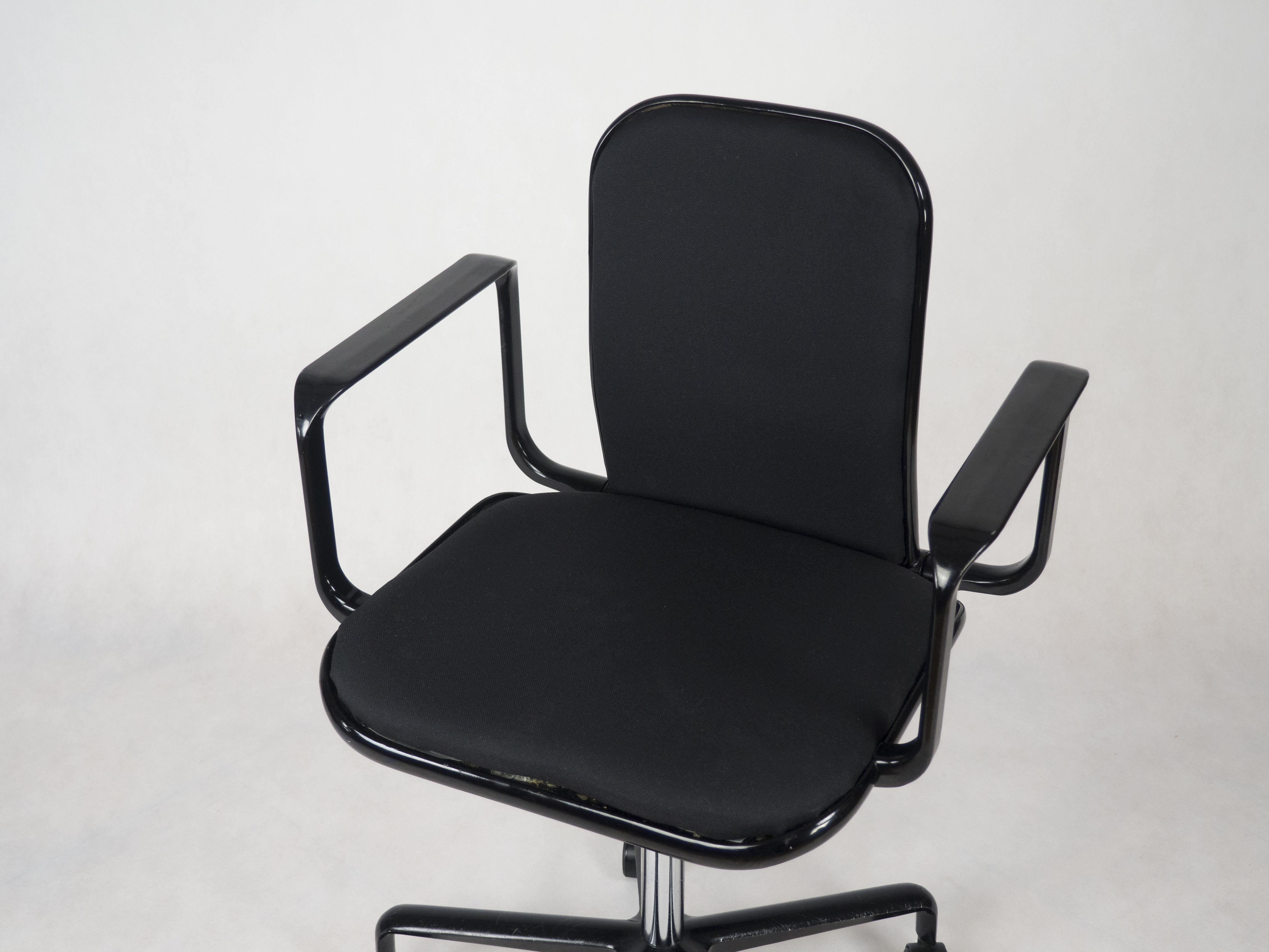 Swivel Chair, Hille, United Kingdom, 1970s