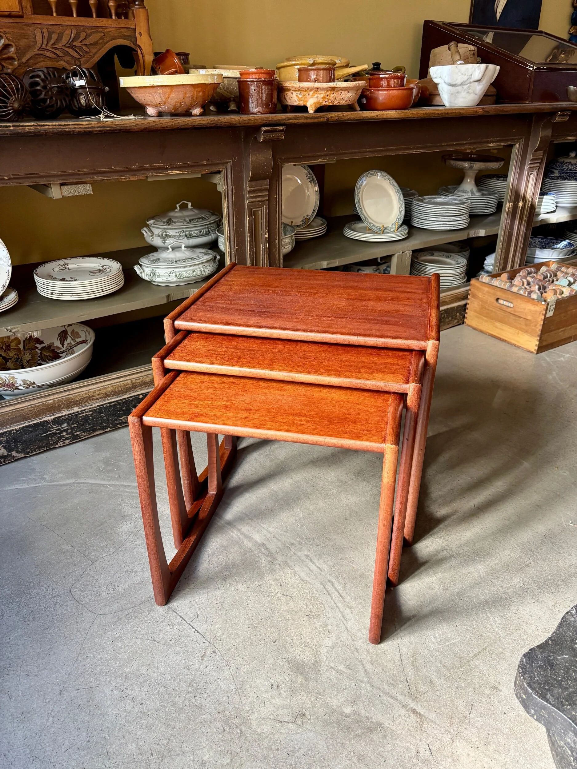 3 nesting coffee tables GPLAN model Quadrille in teak