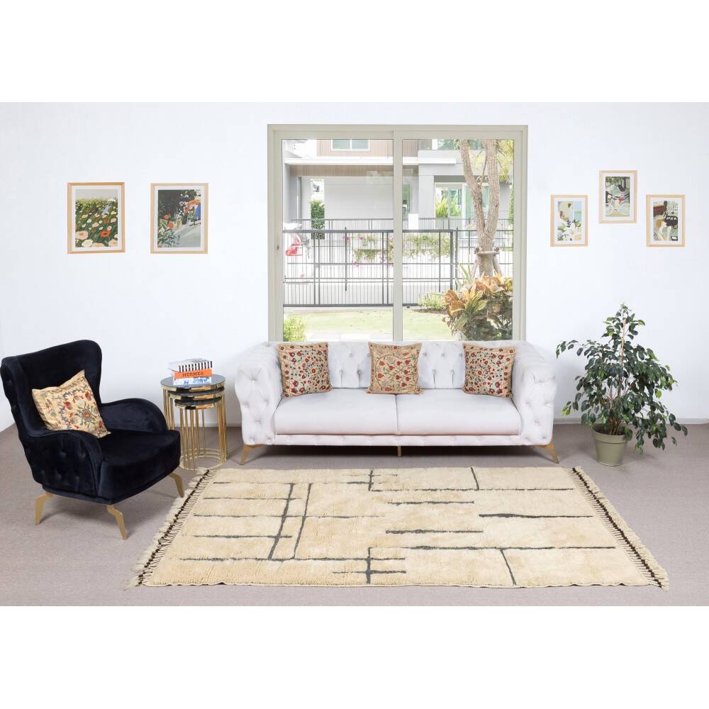 Handmade Moroccan style Tulu Rug Made of Natural Un-Dyed Wool, Beige Color Modern Hand Knotted Carpet with Fringe