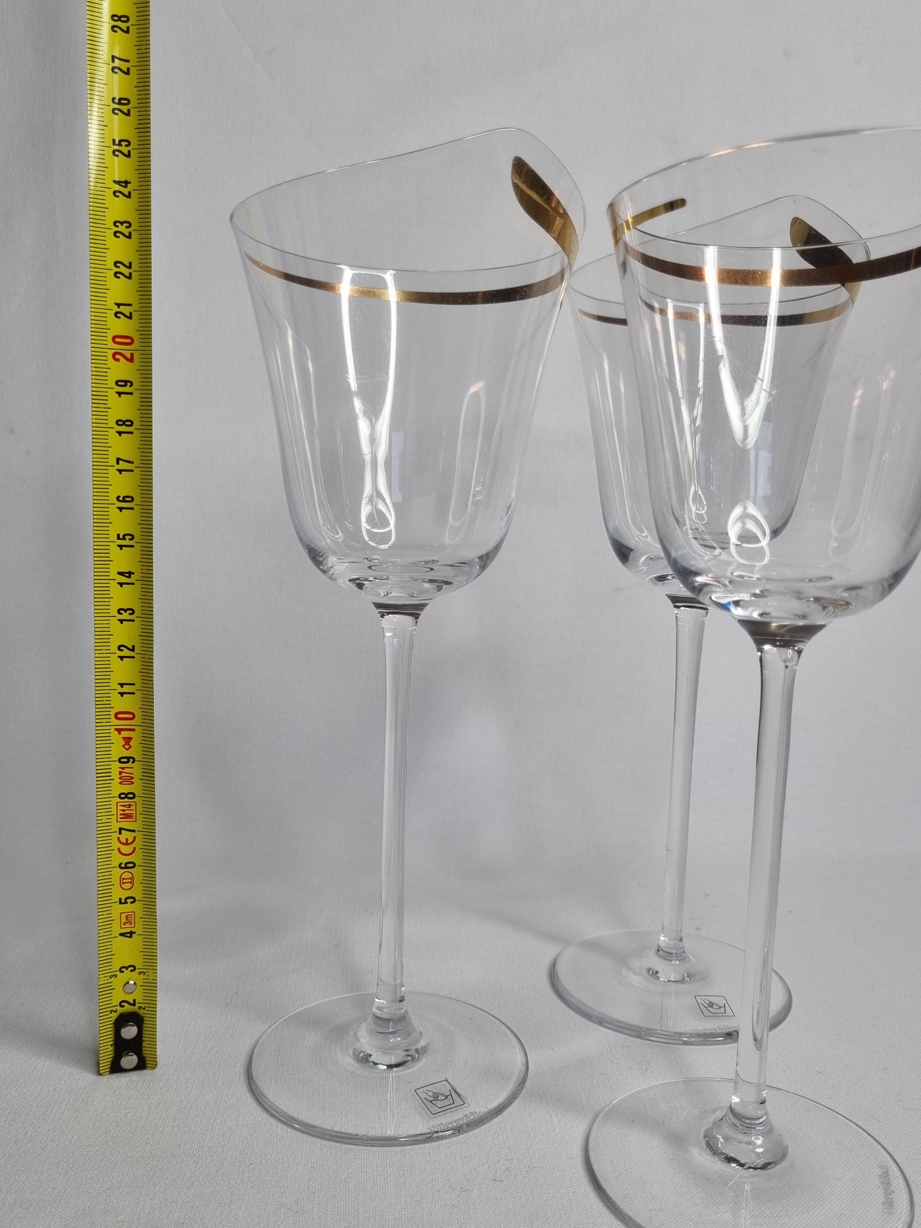 Trois verres à vin "tulipe" Villeroy et Boch vintage, 26 cm