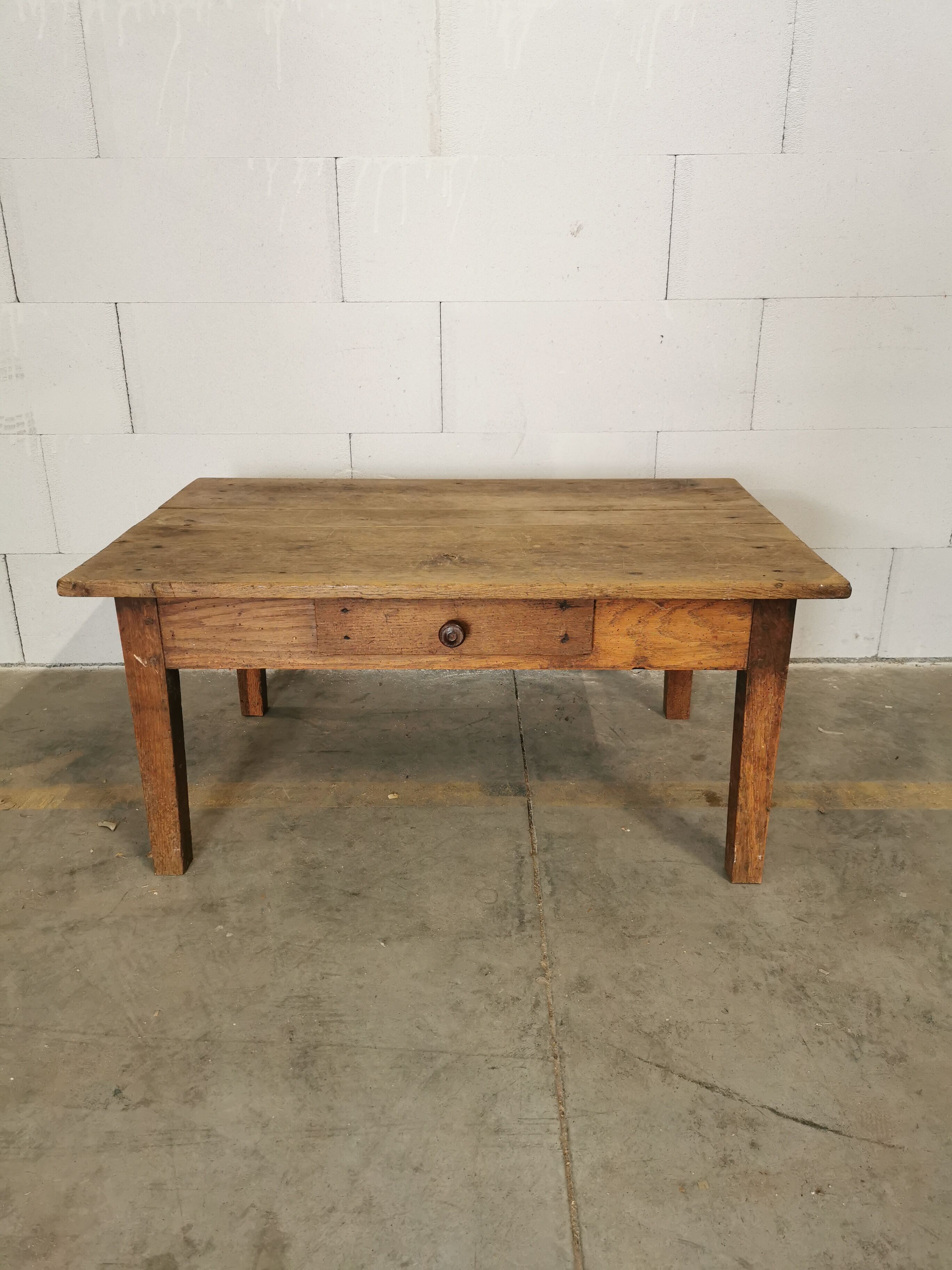Table basse de ferme