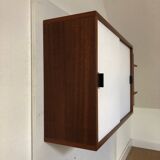 Wall shelf