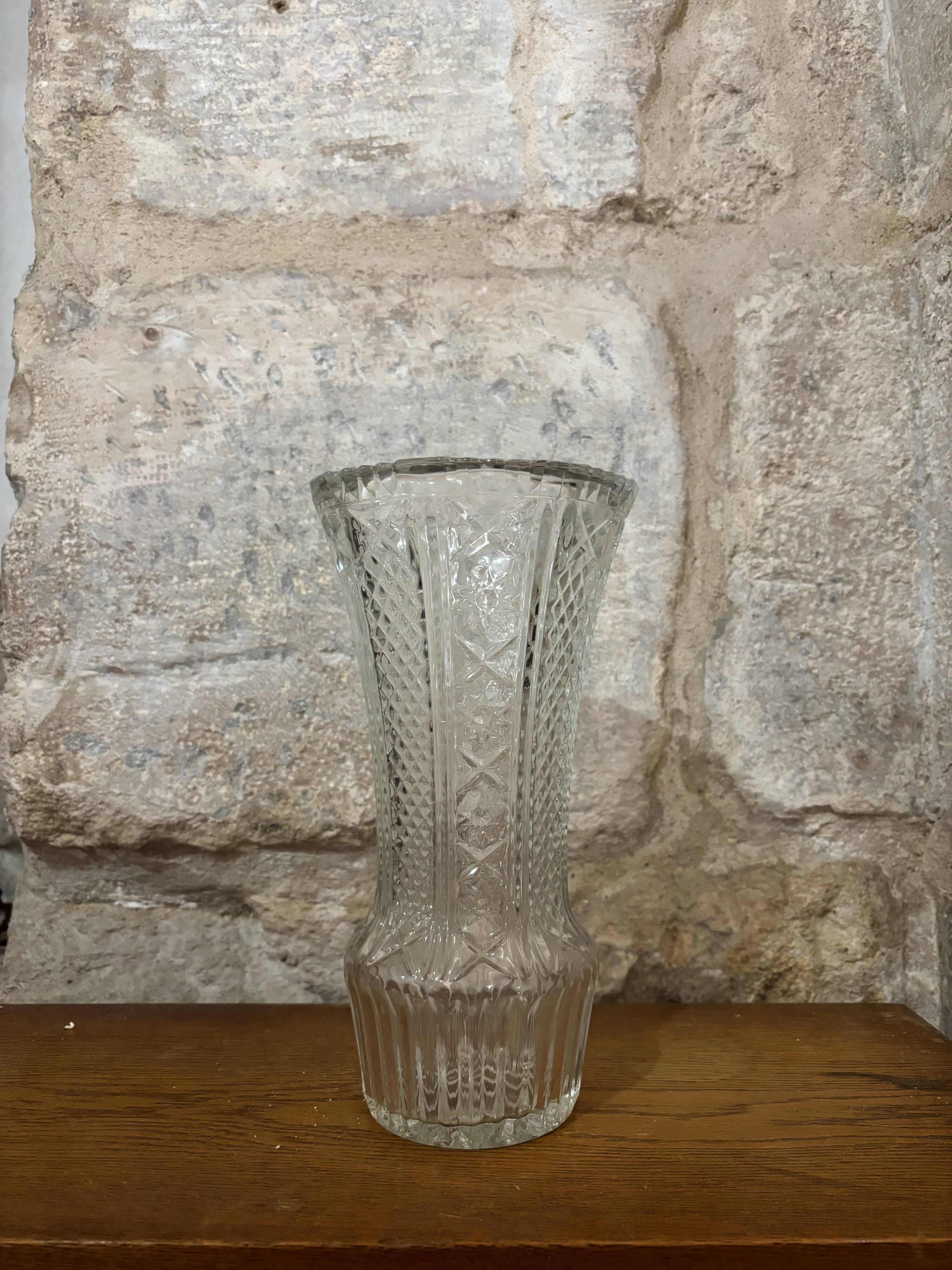 60s glass vase