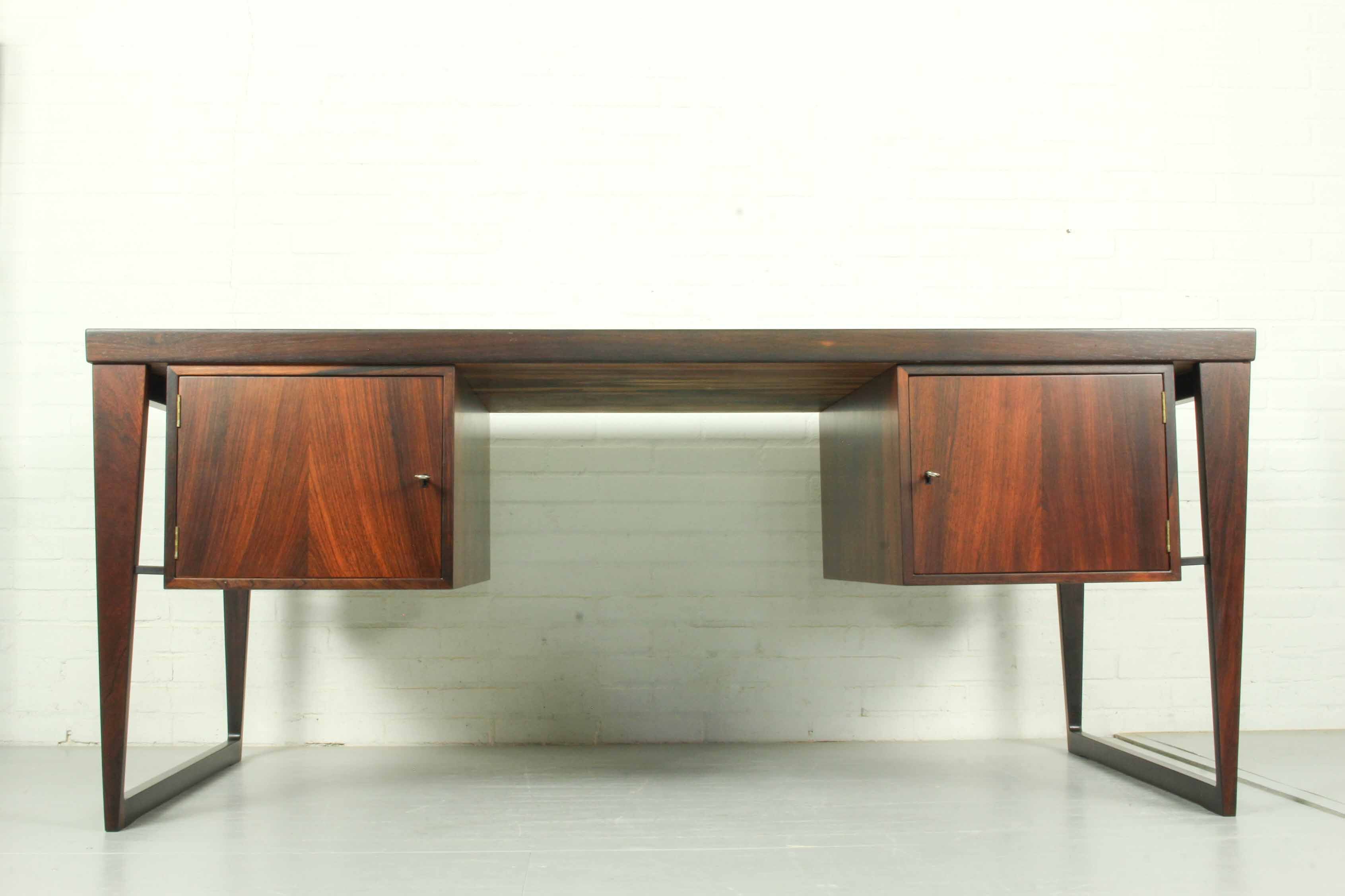 Bureau en palissandre du milieu du siècle par Kai Kristiansen