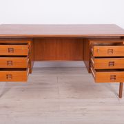 Mid-century danish teak desk by Arne Vodder for Sibast, 1960s